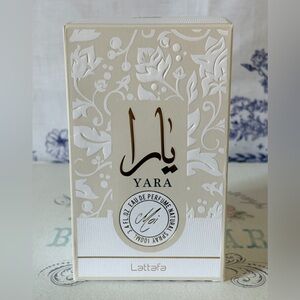 Lattafa Yara White